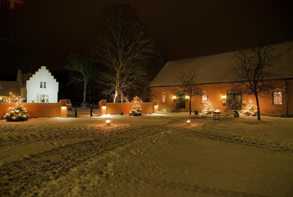 Aengavallen Vellinge Buitenkant foto